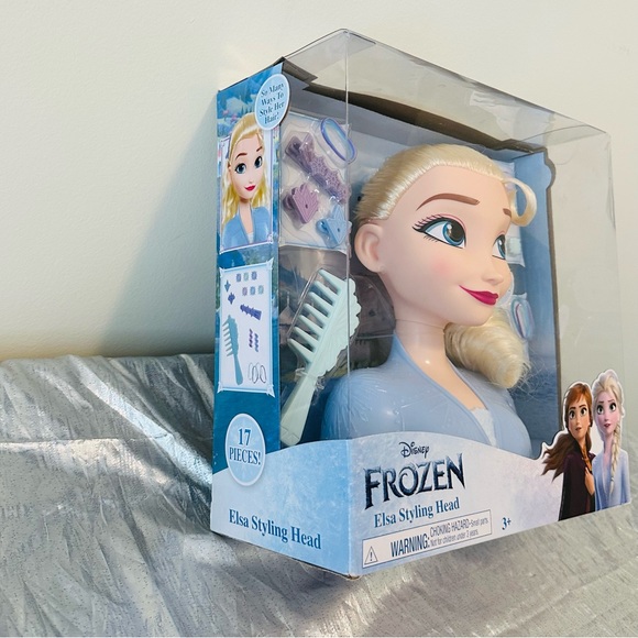 NIB Disney Frozen Elsa Styling Head /17 Pieces - Picture 3 of 6